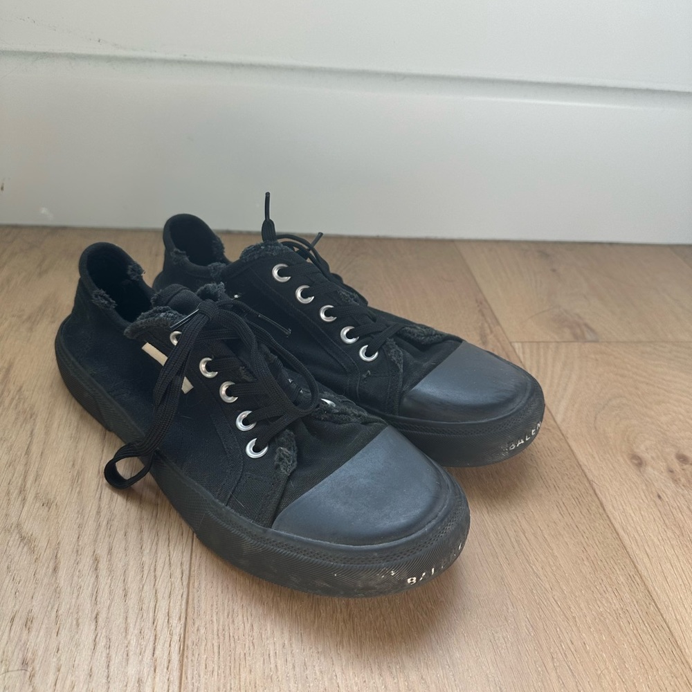 Balenciaga Paris Sneaker